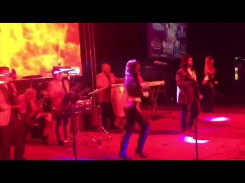Abimael y Su Briza Tropical - Programare