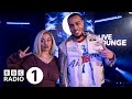 Capture de la vidéo Aj Tracey - Crush Feat. Jorja Smith In The Radio 1 Live Lounge