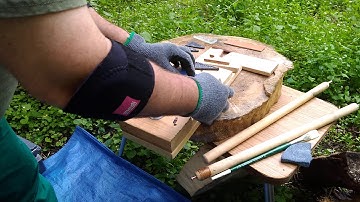 Flint knapping slabs with a jig part 1