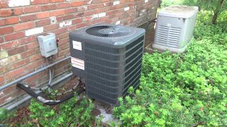 GOODMAN AC CHECK REFRIGERANT CHARGE - YouTube