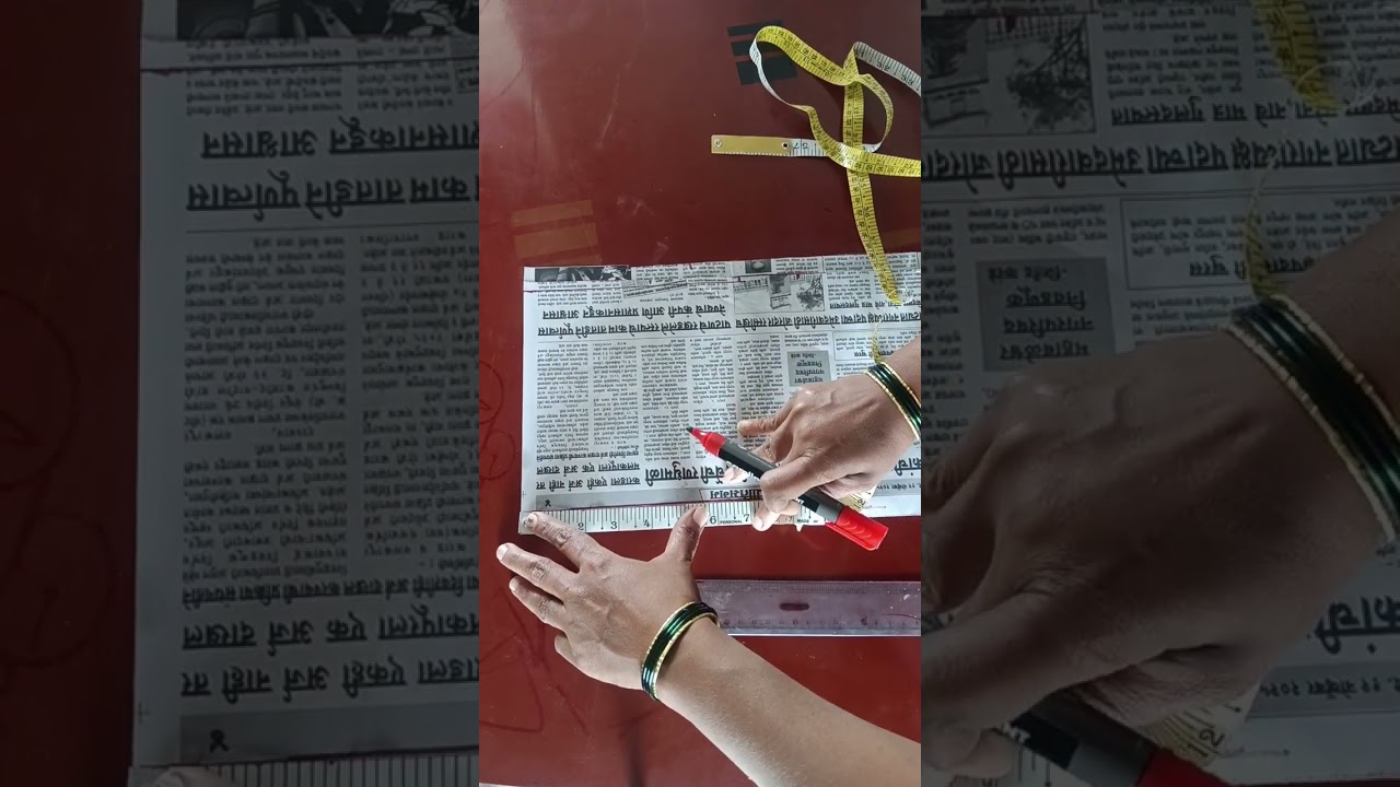 ३४छाती मापाचे ब्लाऊज बॅकपार्ट आणि बाही पेपरकटिंग 34Size Blouse Back Part & Sleeve Cutting in Marathi