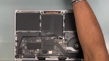 MacBook Pro (13-inch, M2, 2022) Screen Replacement