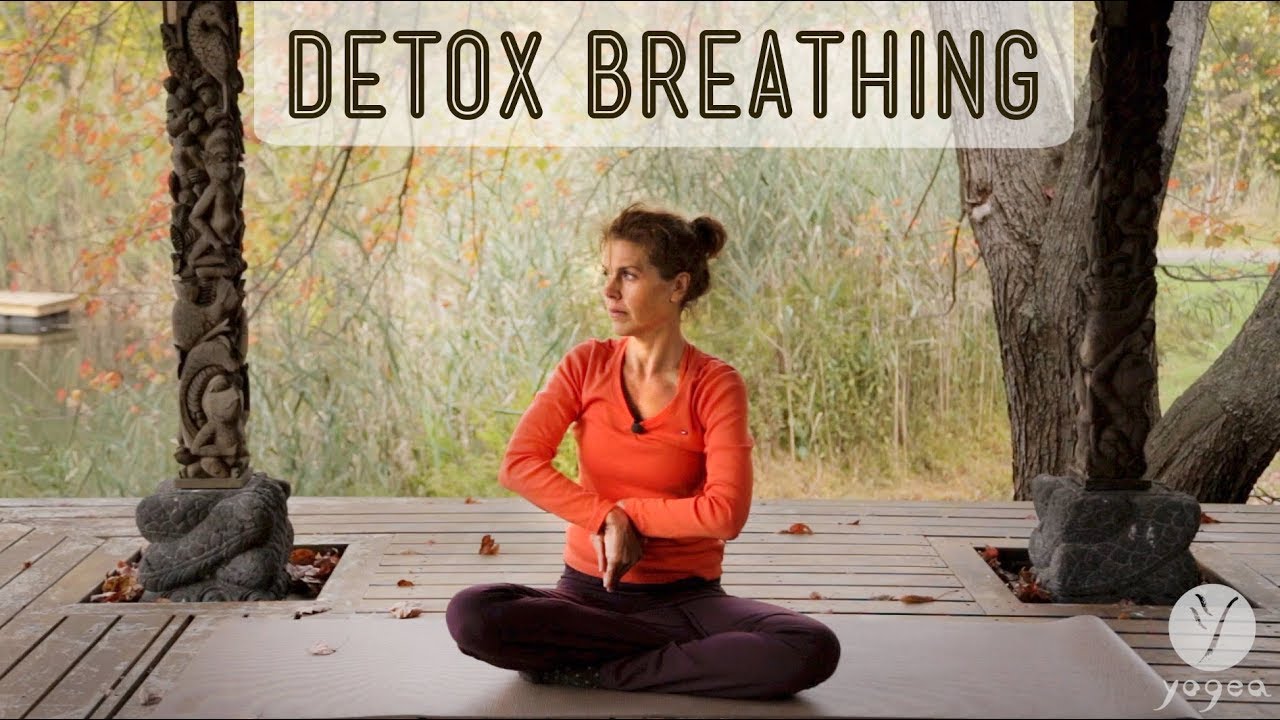 Detoxifying body through breathing