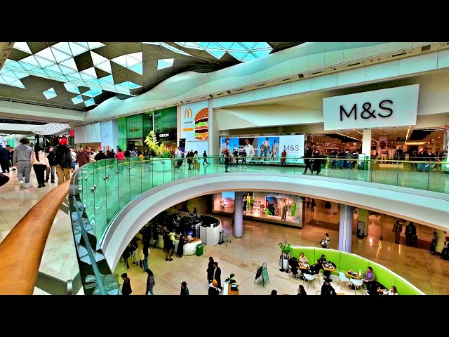 LIVE London Westfield White City Shopping Mall, in Shepherd's Bush