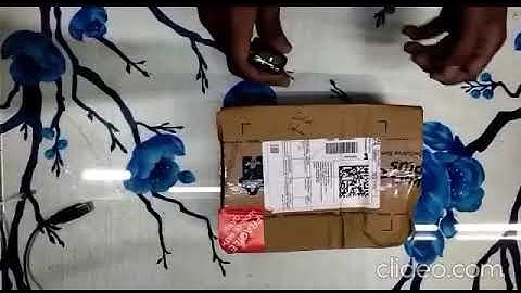 Google Nest Mini (2nd Gen) unboxing.