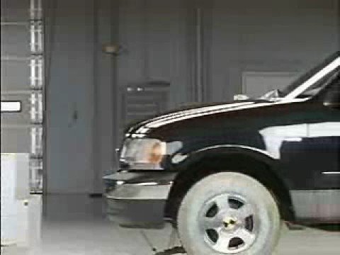 2003 Ford f150 crash test #6