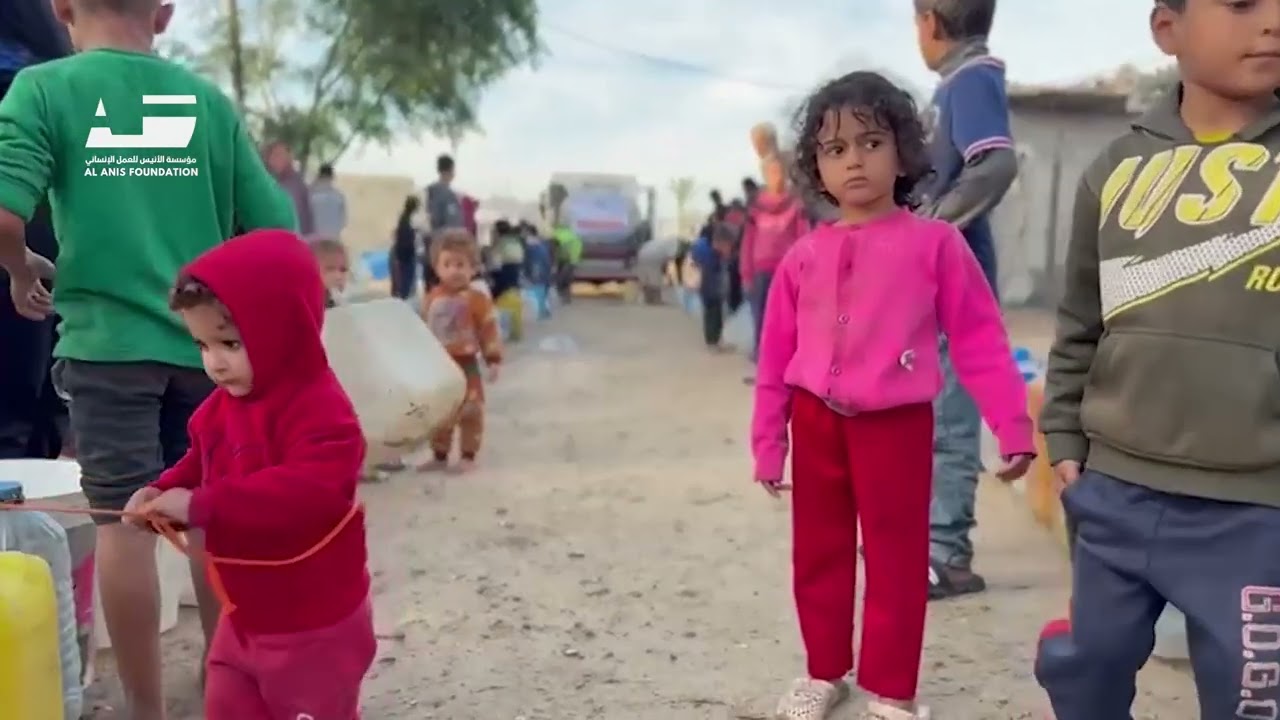 تنفيذ سقيا الماء لأهلنا الصابرين في شمال قطاع غزة بتبرع من المحسنين عبر مؤسسة الأنيس 💙