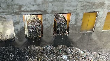 Gravity Fed Loading And Unloading With The KEITH® WALKING FLOOR® System