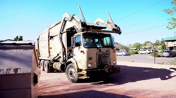 Taylor Sons & Hauling Inc ⇨ New Way Mammoth Front Loader