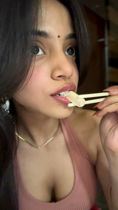 HE TOOK MY MILK FOR THIS😳 #foodreview #shortsfeed #honestfeedback #snackreview #chocolate #shorts