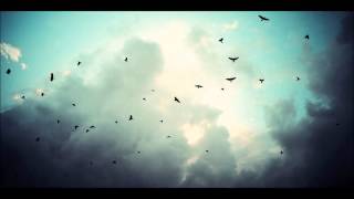 Aout - Chasing Clouds