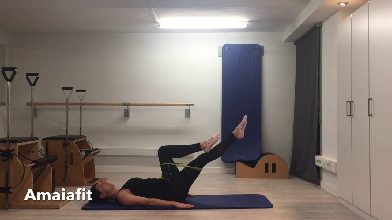 PILATES CON BANDA ELÁSTICA glúteo 4 apoios