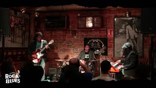 DELVON LAMARR ORGAN TRIO