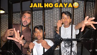 Itni Raat Ko Jail Mein Band Ho Gaye  Zeeshan Rone Laga