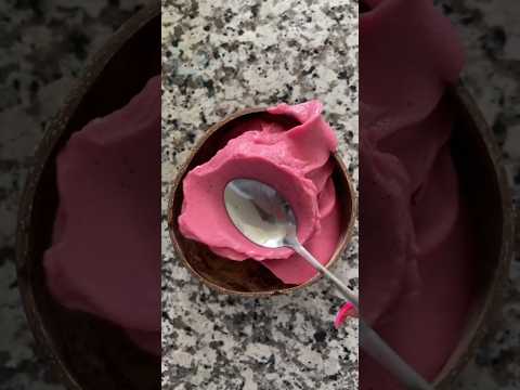 Pink Smoothie Bowl