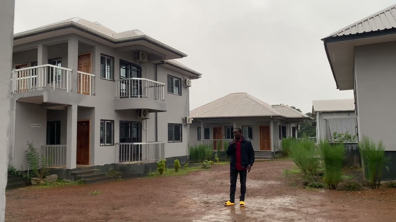 Monrovia | Liberia: New housing construction in Bentol City 