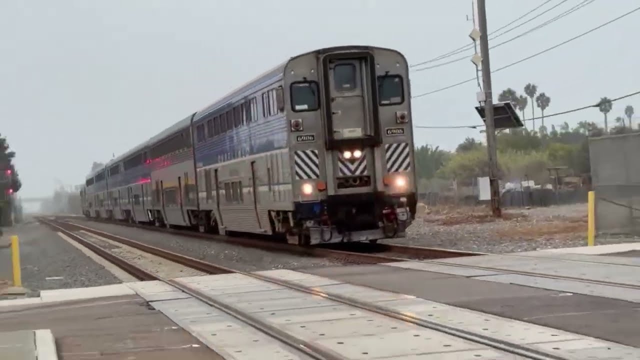 Railfannig cannon rd! Feat, hornshows crossing sequences and more!!