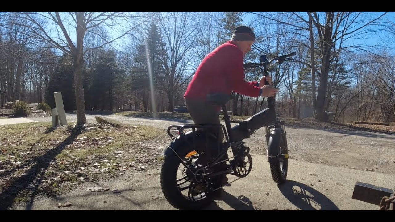 What I Do In My Free Time - YouTube