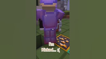 Hive SkyWars Hackers Stay, I Get Kicked 💀 #minecraft #hiveskywars #hacker #shorts