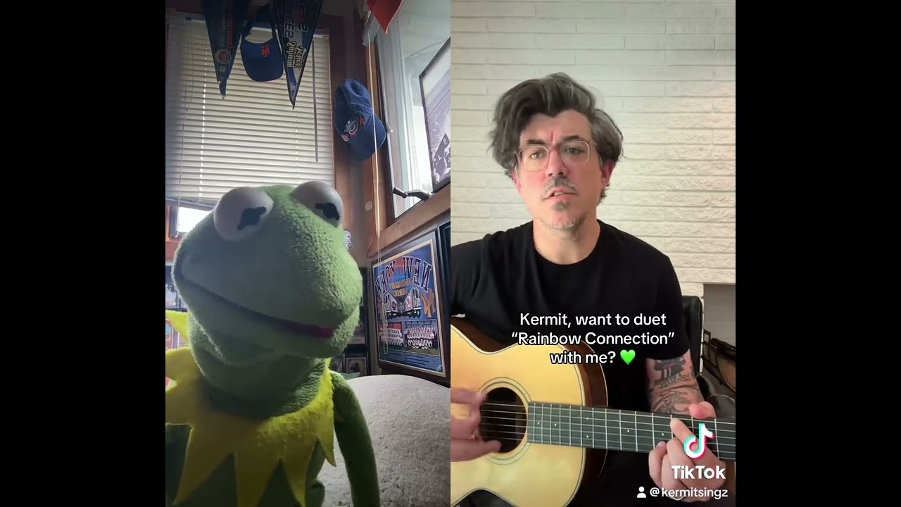 Guarda Kermit The Frog Sings Rainbow Connection with Kyle Cox Music su YouTube Guarda Kermit The Frog Sings Rainbow Connection with Kyle Cox Music su YouTube
