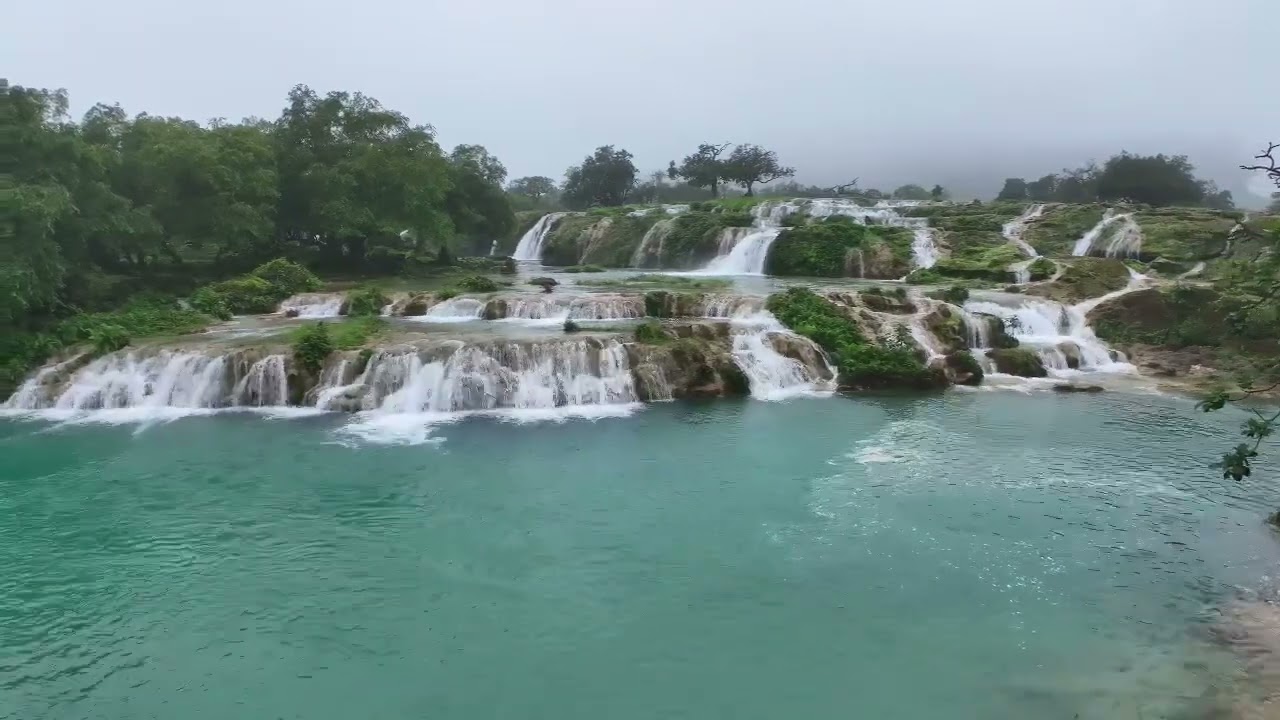 وادي دربات صلالة في سلطنة عمان