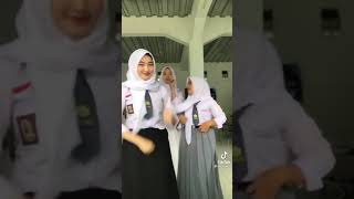 Tiktok Viral Pelajar Seragam Ketat!#tiktok #tiktokviral #tiktokdance @arkhychanel