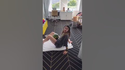 I caught my girlfriend screaming in our hotel room... #shorts