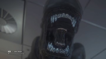 ALIEN ISOLATION: FLAMETHROWER IS ONE HELL OF A WEAPON! RIPLEY MANAGED TO GET TO NEXT SAVE STATION!