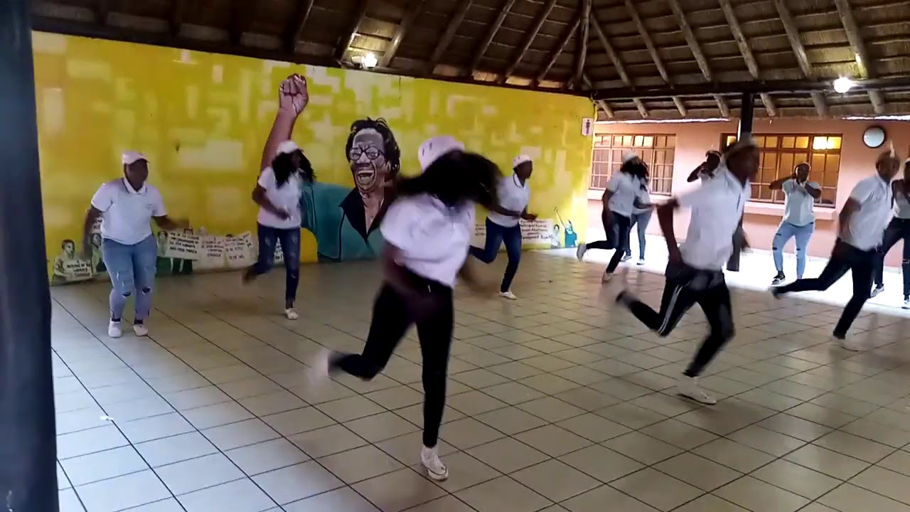 Ubumbano Ubumbano Cultural group Dancing Jerusalem song - YouTube