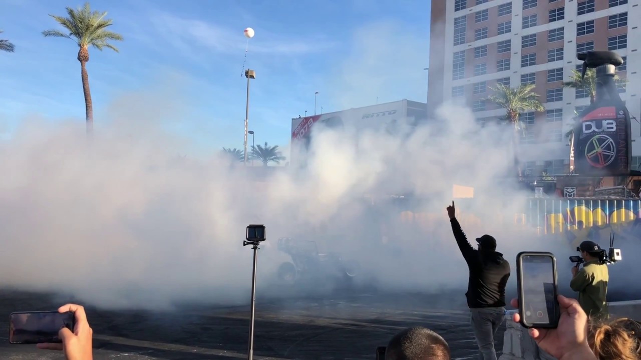 SEMA 2018! Some Drifting, Some Hoonigans, and Some Rollout Cars Shooting Flames.