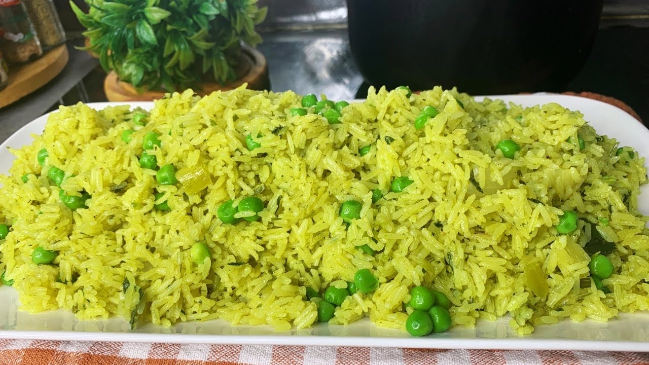 RIZ AU CURRY Sauté aux legumes,Recette de riz facile et rapide à faire,très delicieux...