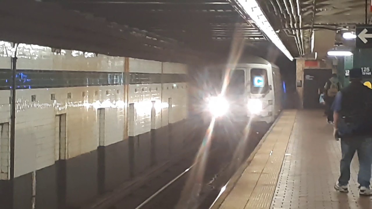 MTA R46 C Train at 125th Street!!! - YouTube