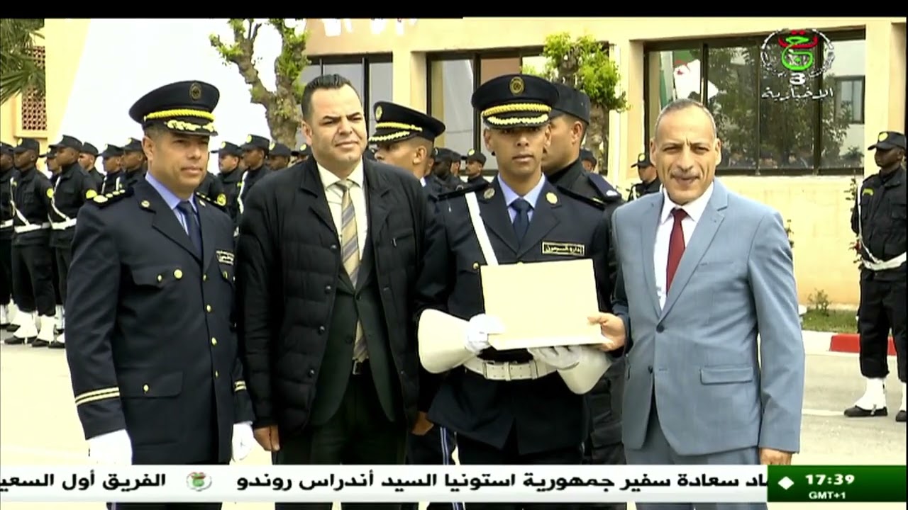 البويرة - إدارة السجون | تخرج دفعتين من الضباط وأعوان إعادة التربية