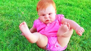 Funniest Moments Babies Play Outdoor - Baby Awesome