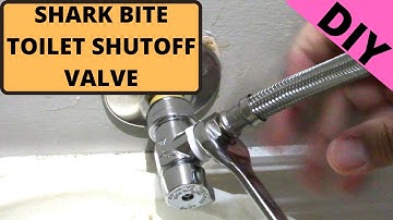 Lekkende toiletafsluiter. SharkBite toiletafsluiter installeren. SharkBite verwijderen.