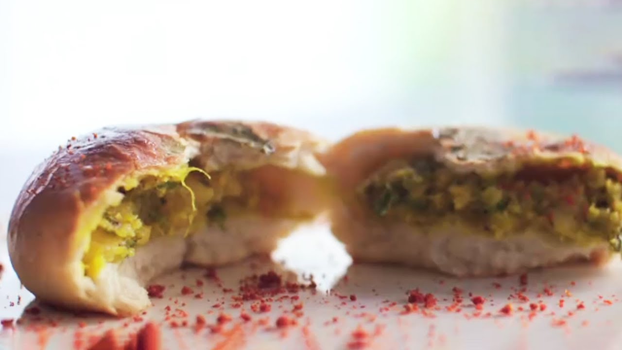 Baked Vada Pav - Oil Free Vada Pav - Healthy & Tasty