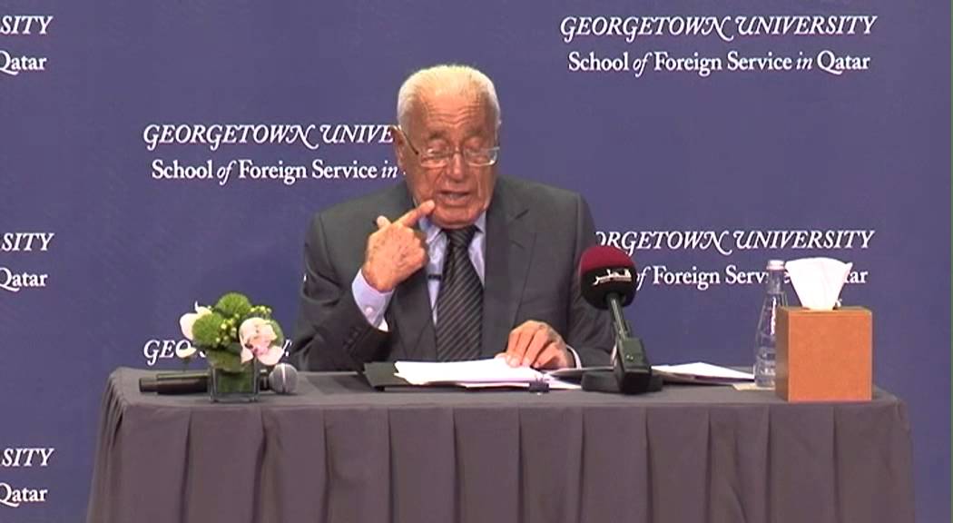 The Gulf: The Day After Tomorrow by the Prominent Journalist Mohamed Hassanein - English