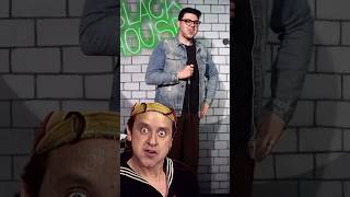 Imitando Shrek, Homer, Bob Esponja, Mickey, Pato Donald, Chaves e Kiko na Black House - André Santi