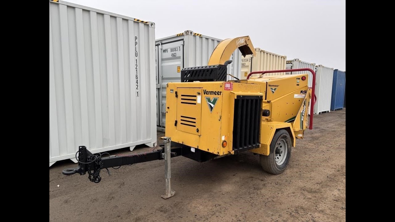 2016 Vermeer BC1000XL Towable Chipper