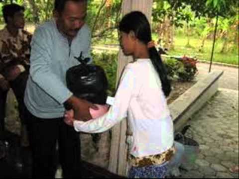 sedekah karena Allah (by.Opick ft Amanda)