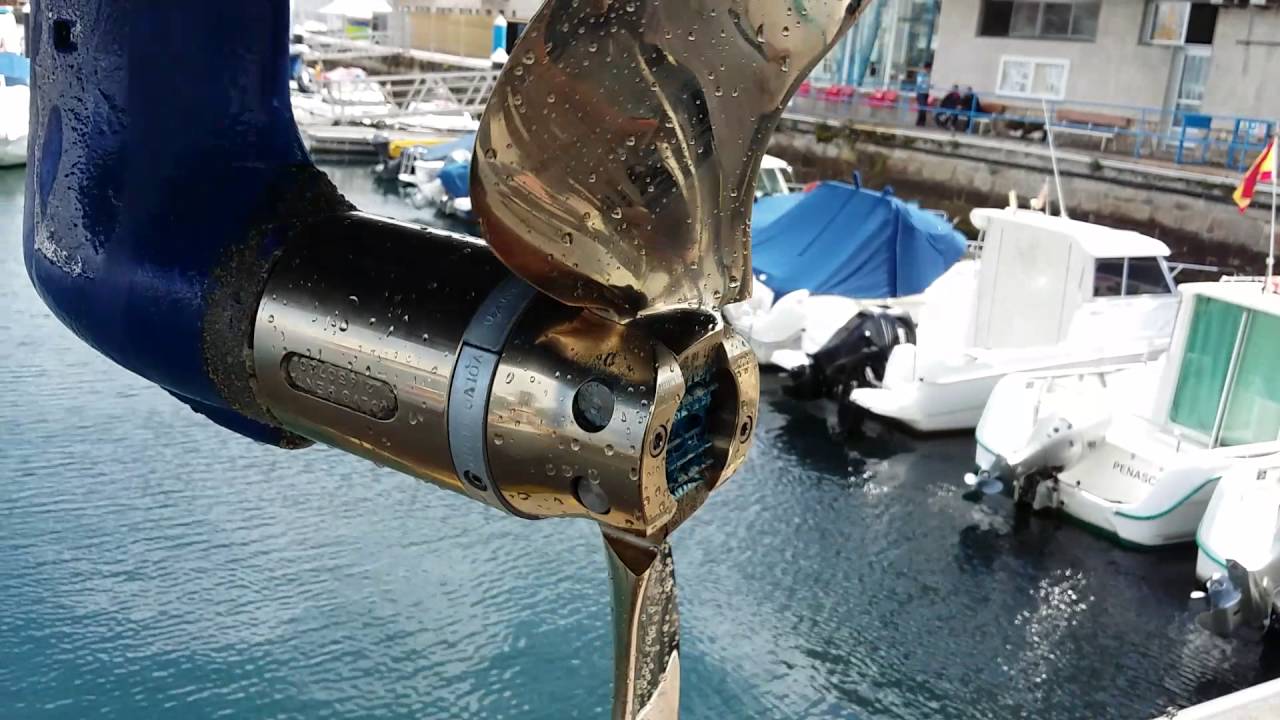 Two blade folding propeller