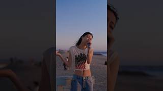 Download Lagu Shivering, but still singing. The melody keeps me warm🔥🎶 | #ablume #어블룸 #GoodLuckBabe #ChappellRoan MP3