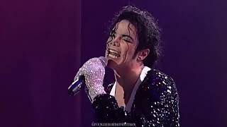 Video thumbnail of "Michael Jackson - en vivo - concierto - pasos de baile - billie jean"