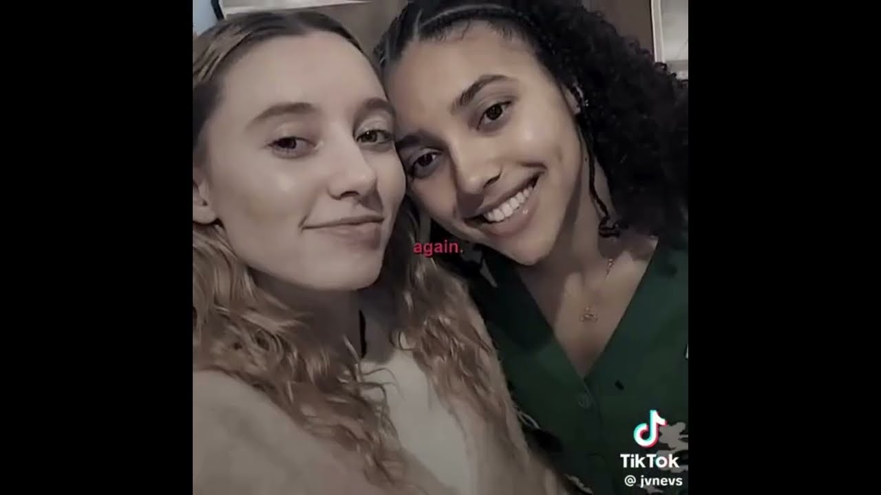 Paige Bueckers and Azzi Fudd Being in Love for 13 Minutes and 2 Seconds