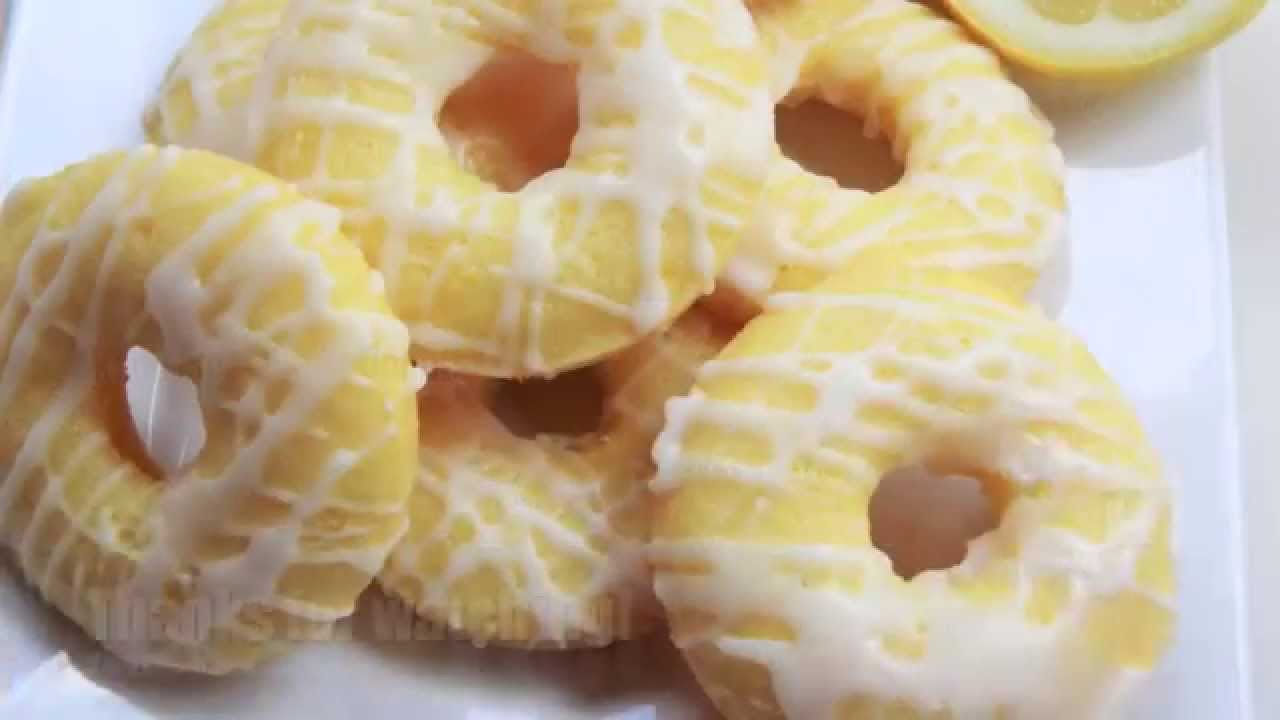 Baked Lemon Cake Donuts w/ Lemon Glaze