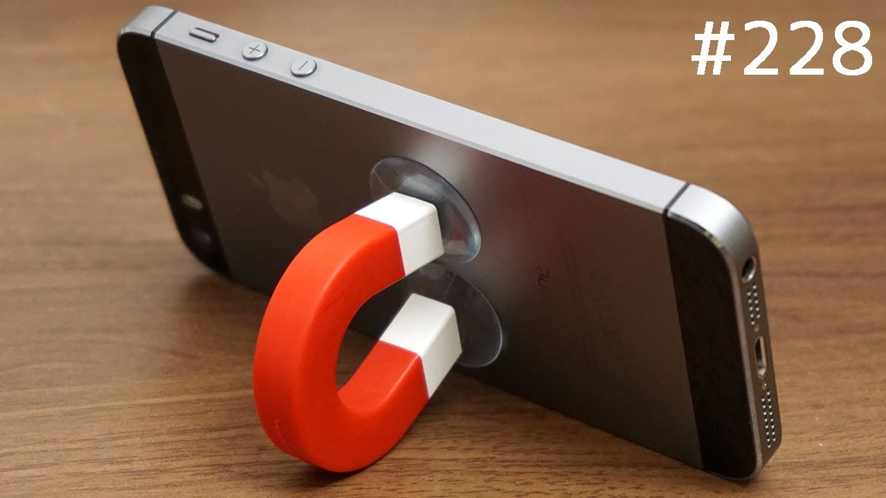 U字磁石のiphoneスタンド Fred Friends Imag Magnet Phone Stand And Cord Keeper Youtube