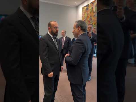 Միրզոյանը կարճ զրույց է ունեցել Իրանի ԱԳ նախարար Աբաս Արաղչիի հետ