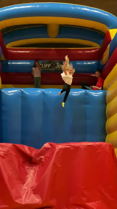 Slow motion bounce ❤️