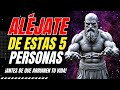 Cómo RECONOCER a Las 5 Personas Que Drenan Tu Energía y Frenan Tu Crecimiento | Estoicismo