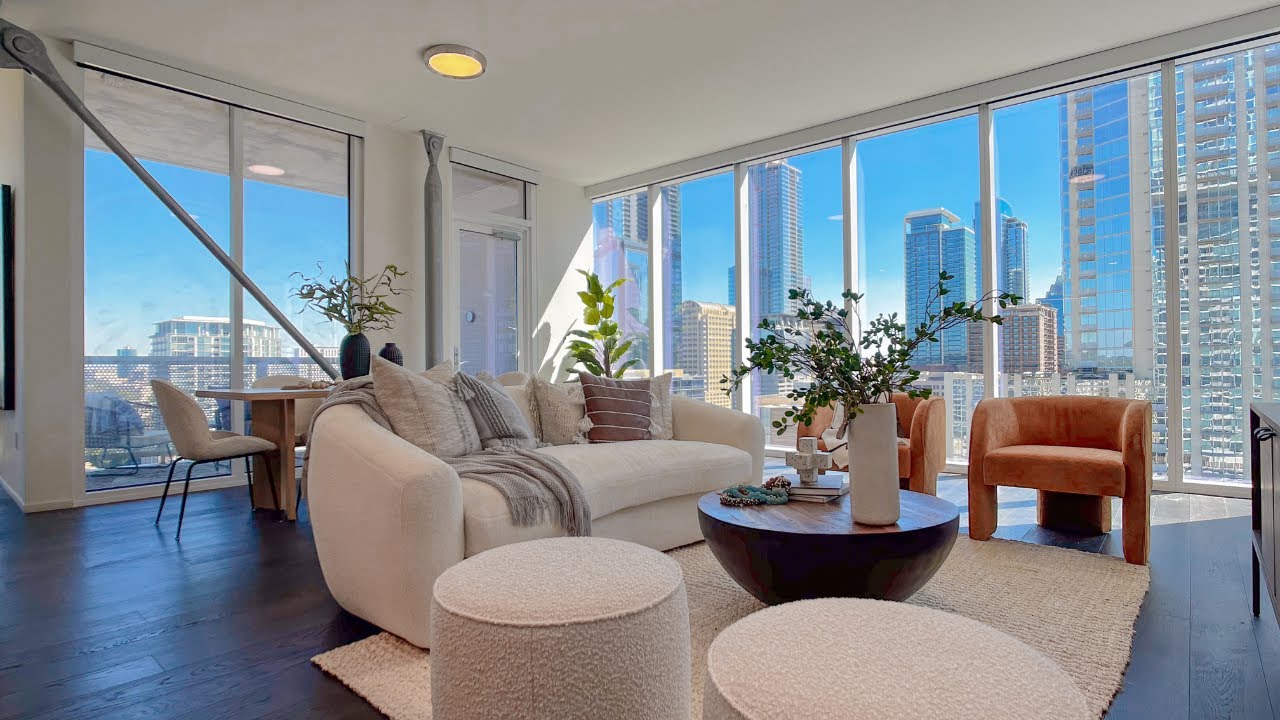 TOUR AUSTIN'S MOST ICONIC SKY SCRAPER | The Independent